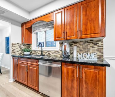 For Lease - 39 Frost Drive, Whitby, Ontario - Photo 6