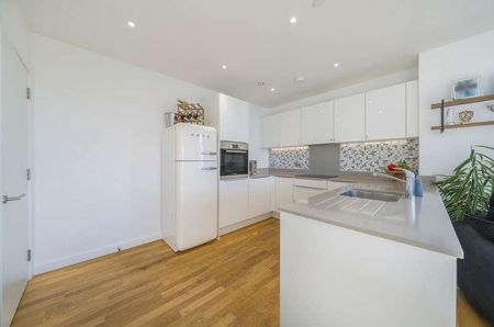 St Mark Square, Bromley, BR2 - Photo 3