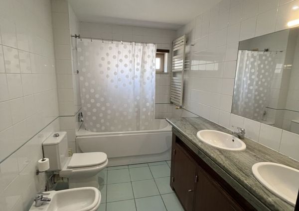 Apartamento T4 em Coimbra