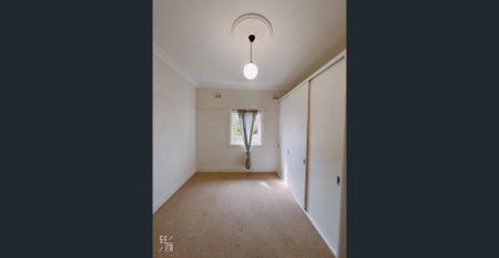 Super Convenient & Affordable & Comfortable & Quiet! Closed to Restaurant, Supermarket, Bus Station, UNSW, USYD! CONFIRM THE LEASE TERM IN ADVANCE! - Photo 4