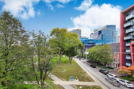 Twenty Niagara Lofts - Photo 2