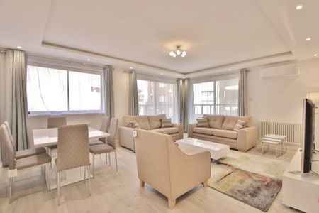 Regent House, Windsor Way, Hammersmith, London, W14 - Photo 2