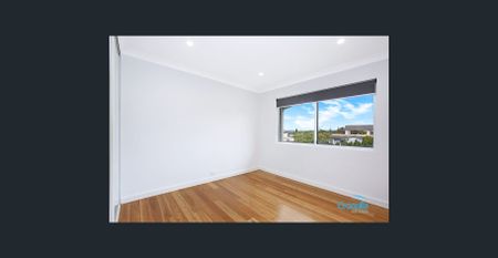 Modern & Convenient Lifestyle - Photo 2