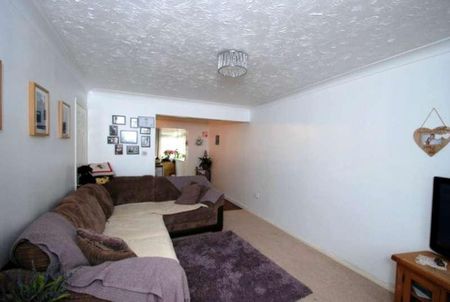 Rook Drive, Norwich, NR8 - Photo 3