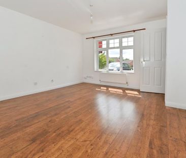 2 bedroom detached house to rent - Photo 3
