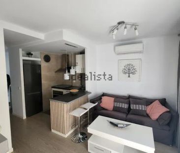 Alquiler de piso en Calle San Juan - Photo 1