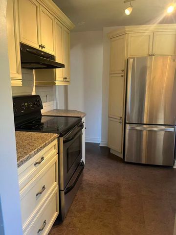 For Lease - 1904 Glengrove Road, Pickering, Ontario - Photo 4