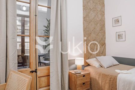 5 room luxury Flat for rent in Barcelona, Catalonia - Photo 3