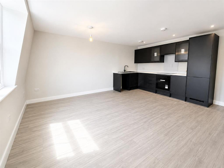 2 bedroom apartment to rent - Photo 5