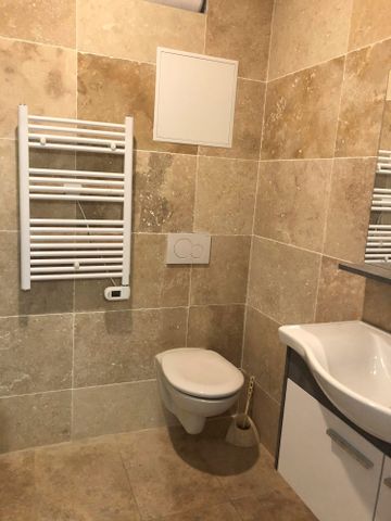 Location Appartement 3 pièces 58m² CANNES 06400 - Photo 5