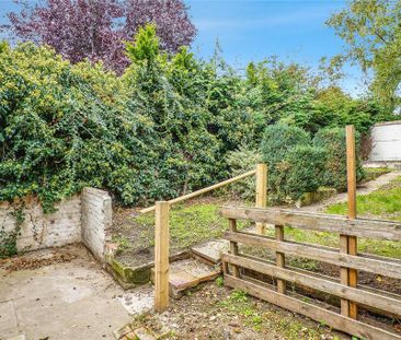3 bedroom semi-detached house to rent - Photo 6