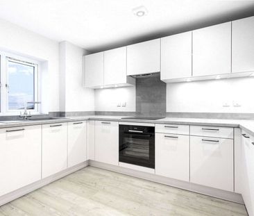 A modern penthouse apartment located on Hythe's shoreline. - Photo 3