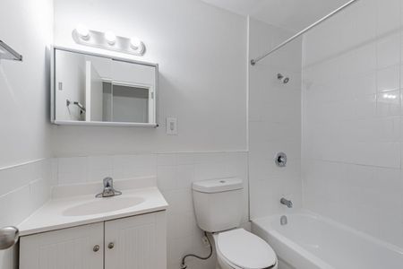 For Lease - 1524 Lawrence Avenue Unit# 509, Toronto, Ontario - Photo 2