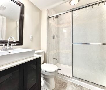 For Lease - 57 Collin Court, Richmond Hill, Ontario - Photo 3