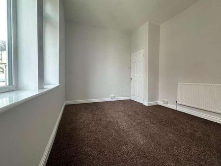 Oxhay View, Newcastle, ST5 - Photo 3