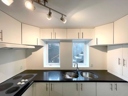 For Lease - 101 Grand Oak Drive, Richmond Hill, Ontario - Photo 3