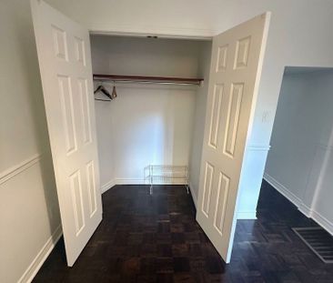 For Lease - 380 Crawford Street Unit# Main Floor, Toronto, Ontario - Photo 2