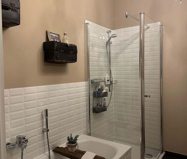 Traumhafte 3- Zimmer-Wohnung in ländlicher Parkanlage! - Photo 1