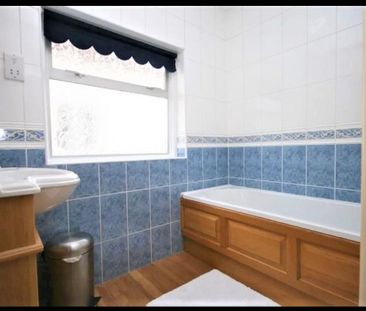 Room in a Shared House, Woodcock Hill, HA3 - Photo 4