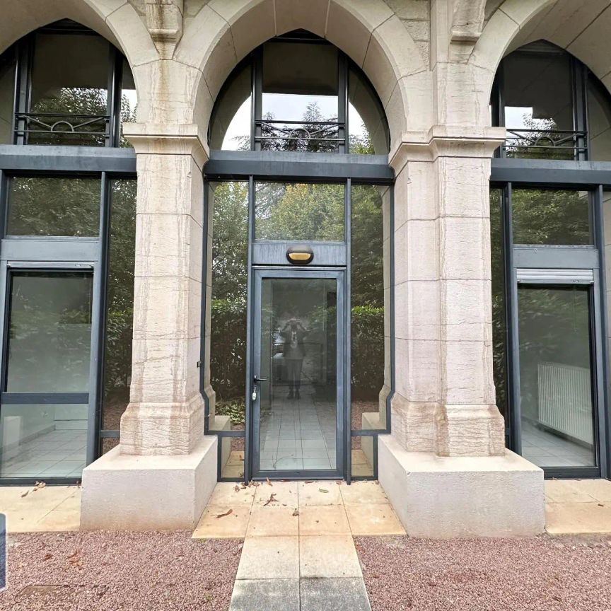 Appartement à louer 3 pièces 79.33m² - Photo 1