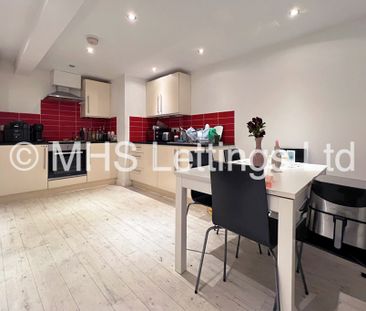 1 Bedroom End Terraced House for rent in Glossop View - Photo 5