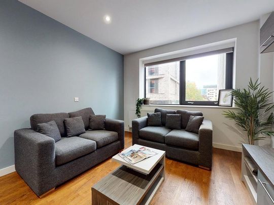 2 bedroom apartment to rent - Photo 1