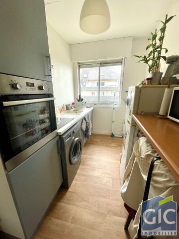 Location Appartement 1 pièce 32m² - Photo 3