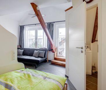 Unique attic apartment in Unterföhring for rent - Photo 3
