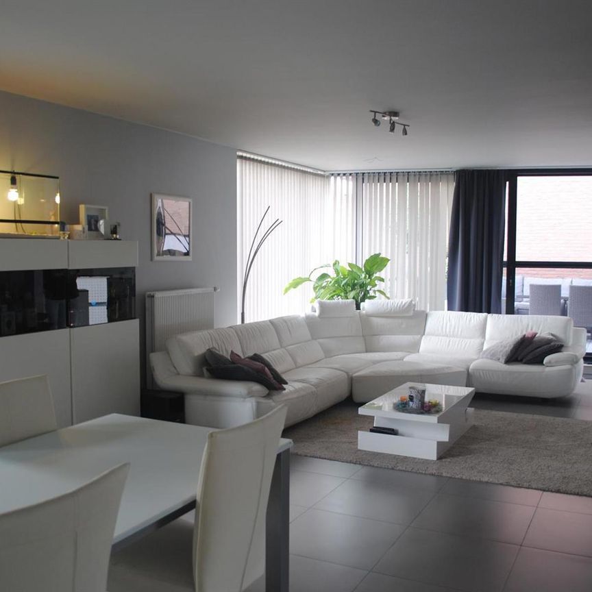 .Ruime en instapklare woning met 3 slaapkamers in het centrum van Balen! - Foto 1