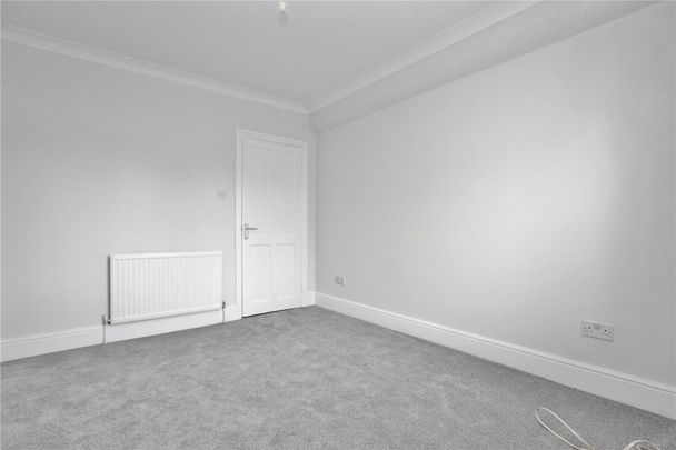 High Street, Woking - 1 bedroomProperty for lettings - Seymours - Photo 1