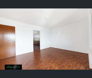86 Queen Street, Lake Illawarra, NSW 2528 - Photo 1