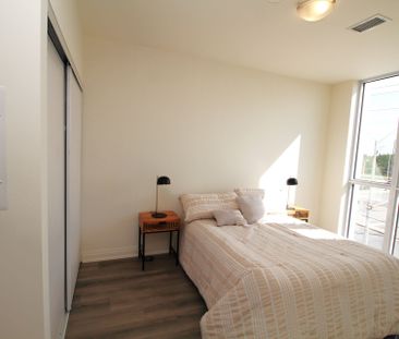 For Lease - 509 Dundas Street Unit# 223, Oakville, Ontario - Photo 4