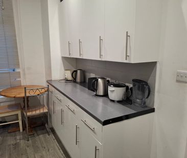 Bedsit, Fordwych Road, NW2 - Photo 3