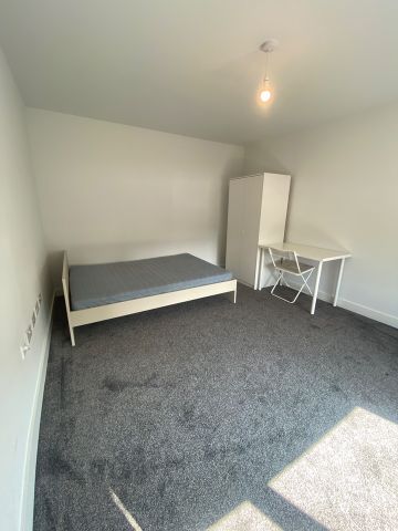 Constable Road - Photo 4