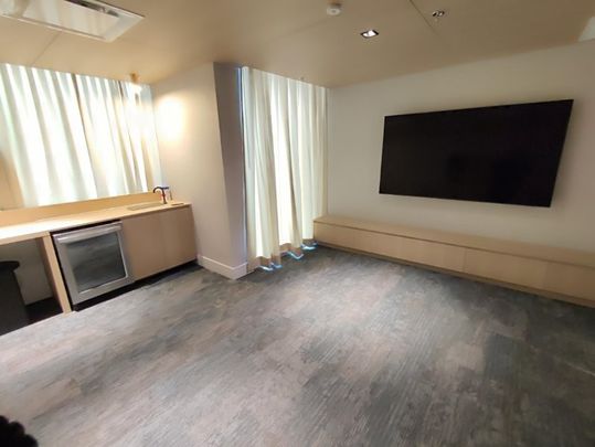 Stunning New 1 Bed/Den View Condo, Century City, Surrey - Photo 1