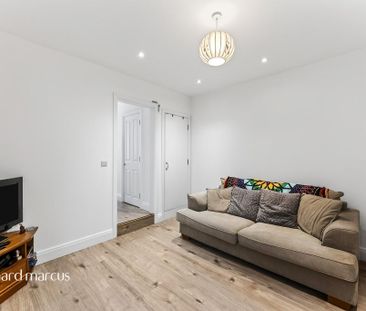 2 bedroom maisonette to rent - Photo 2