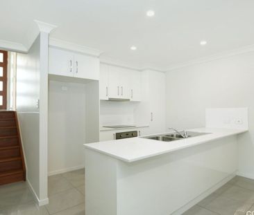 Large Duplex with Yard! - Photo 3
