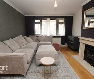 3 bedroom semi-detached house to rent - Photo 2