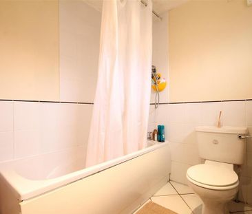 5 bedroom maisonette to rent - Photo 4