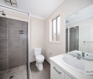 Contemporary Living with Room for the Whole Family - Photo 5