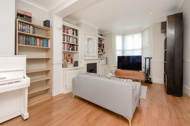 2 bedroom house to rent - Photo 1