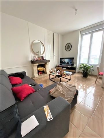 Location Appartement 2 pièces 42m² - Photo 3