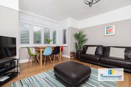 3 bedroom ground floor flat to rent - Photo 2