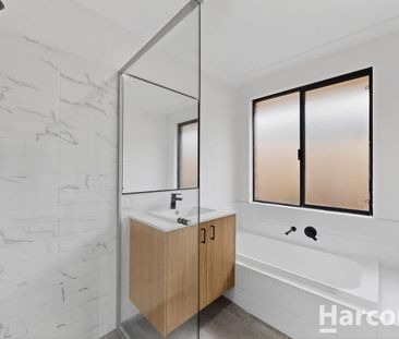 Modern Comfort, Solar Savings, Perfect Location! - Photo 4