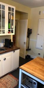 À NE PAS MANQUER! Très Grand 3 ½ - NDG dans le Monkland Village - 1 585$/1ch - Photo 3