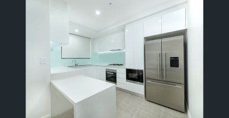 Well designed modern 2 Bedroom + Study apartment - Photo 5
