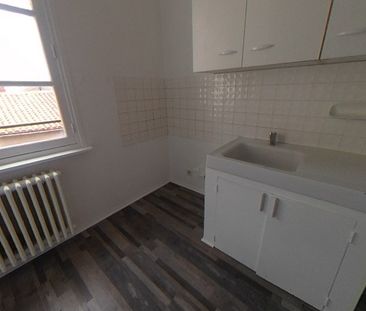 Location Appartement 2 pièces 41m² CLERMONT FERRAND 63100 - Photo 3