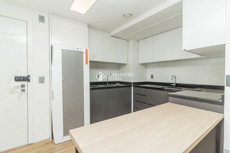 Apartamento com 1 quarto e 41m² para alugar em Independência, Porto Alegre. - Photo 4