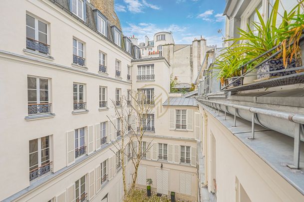 Appartement rénové au coeur du Sentier, - Photo 1