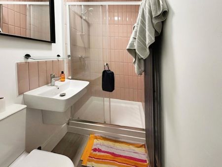 1 bedroom detached house to rent - Photo 4